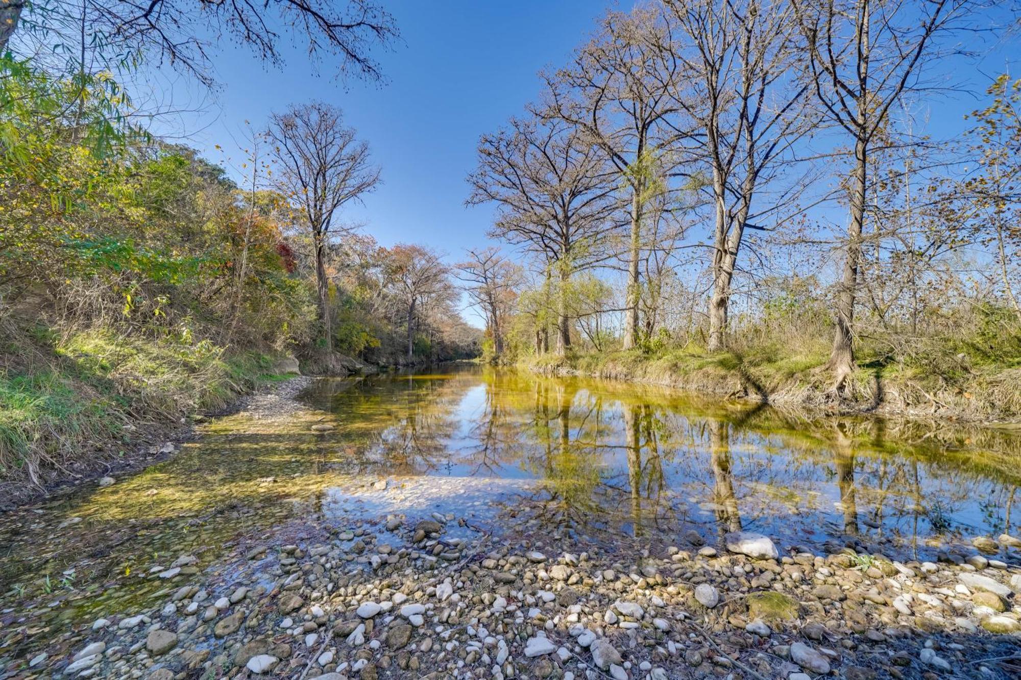 Quiet Bandera Country Home With Medina River Access! Extérieur photo